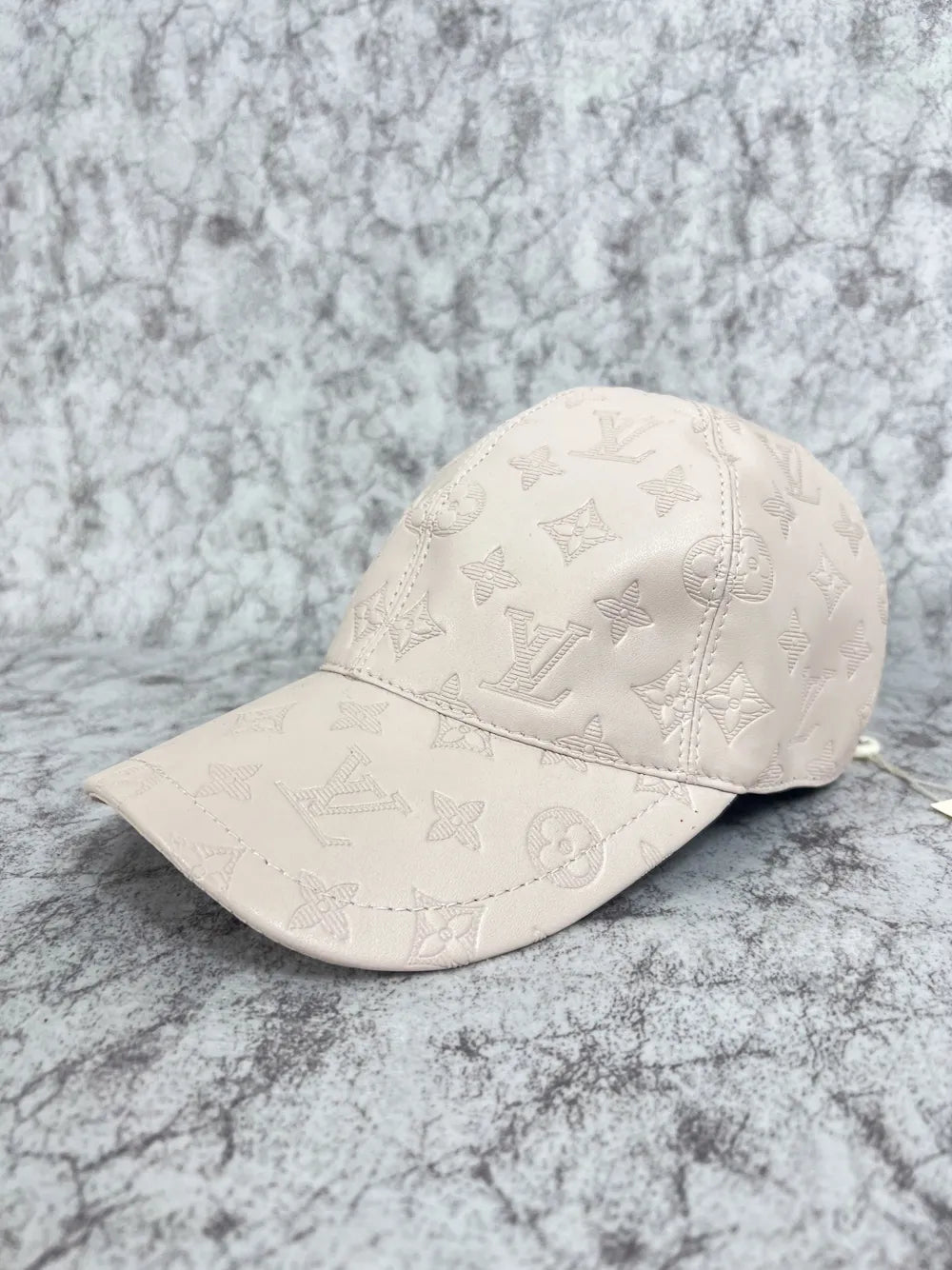 Gorra lv best sale