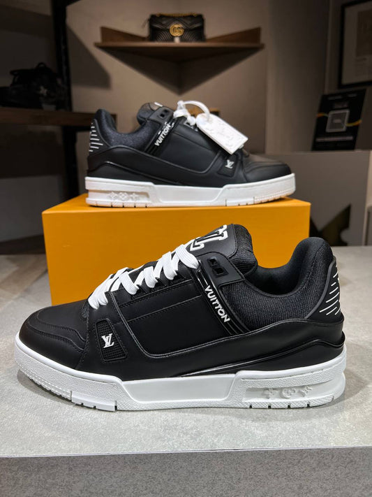 ZAPATO LV TRAINER
