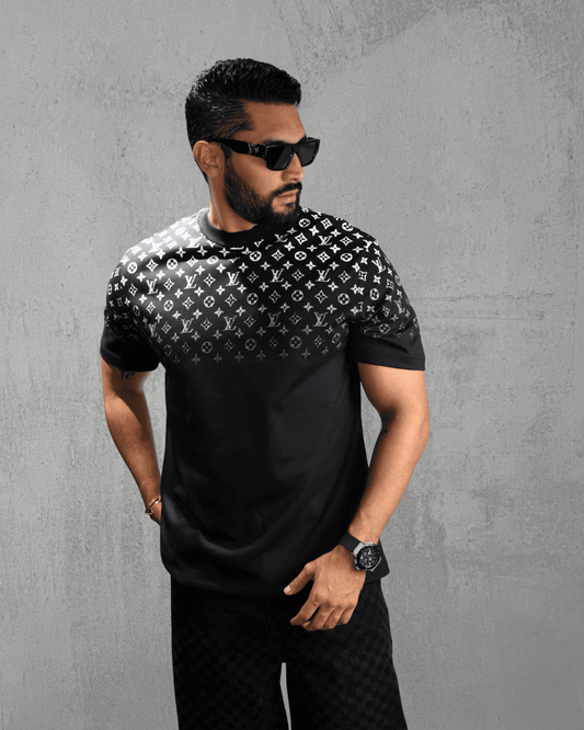 CAMISETA LV MONOGRAM NEGRA EXCLUSIVA