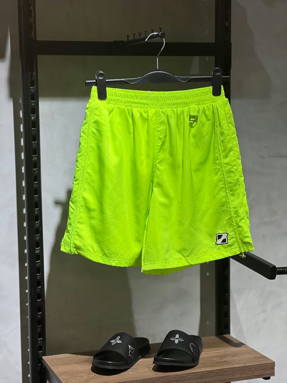 FLUORESCENT WD SHORTS