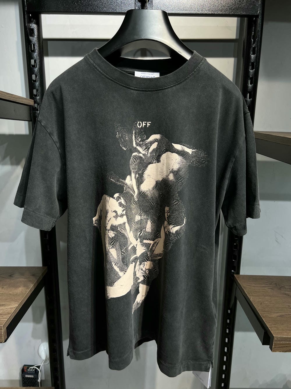 CAMISETA OFF W
