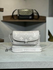 BOLSO LV