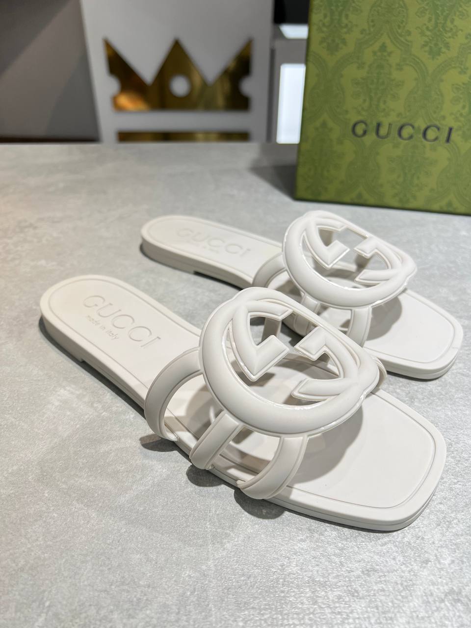 SANDALIAS GG