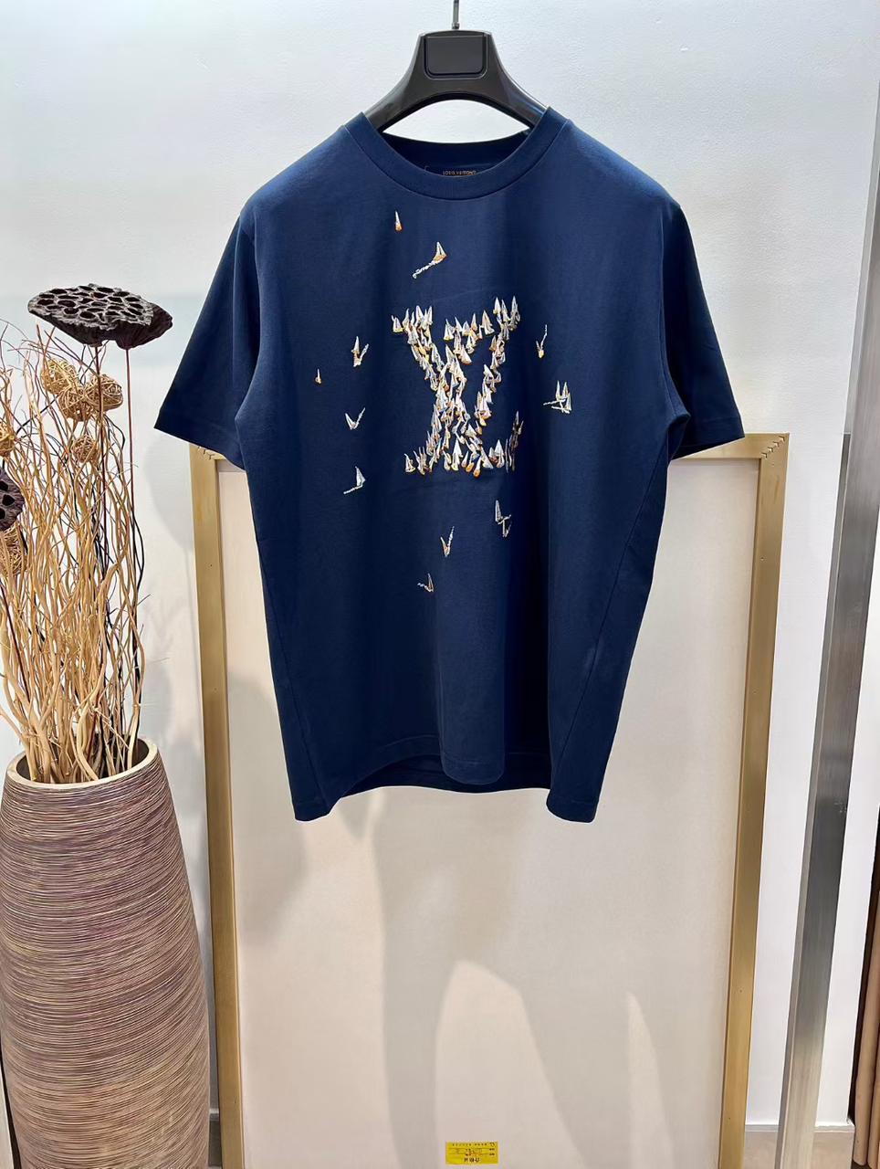CAMISETA LV FLIGHT EDITION