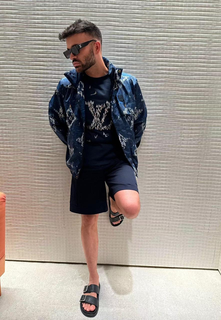CAMISETA LV FLIGHT EDITION