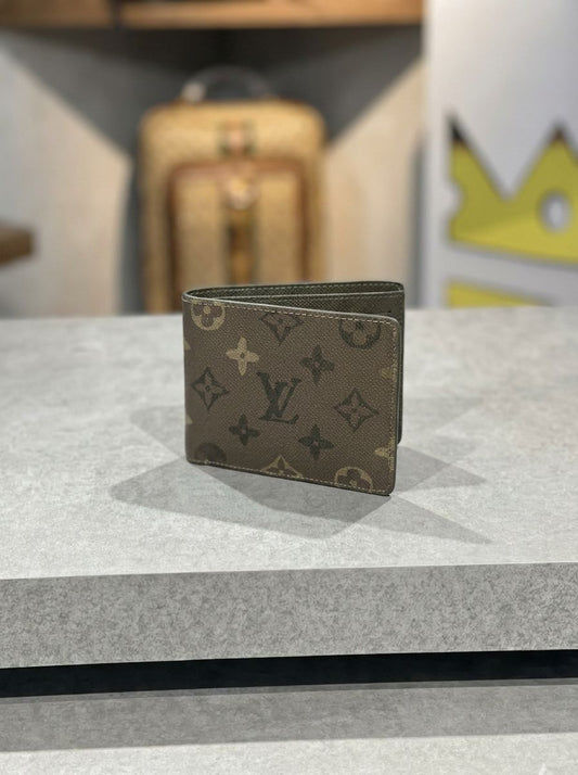 BILLETERA LV