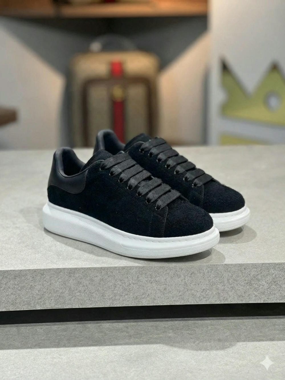 ZAPATO MCQ