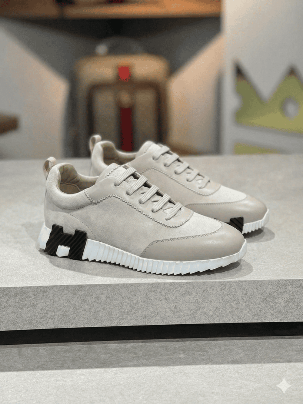 ZAPATO HRMS