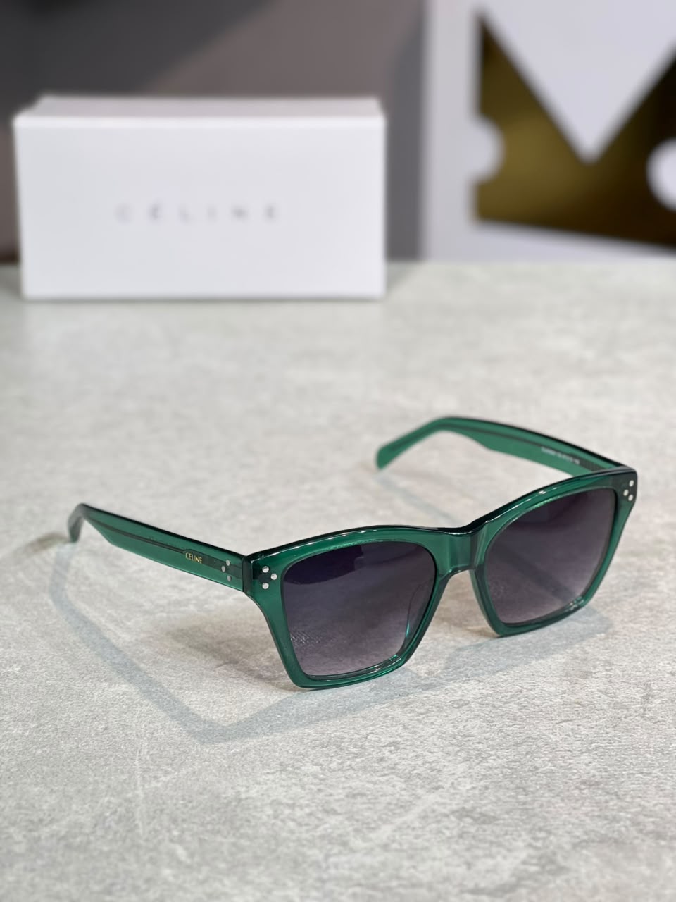 Gafas Celine cat eye verde, vista frontal