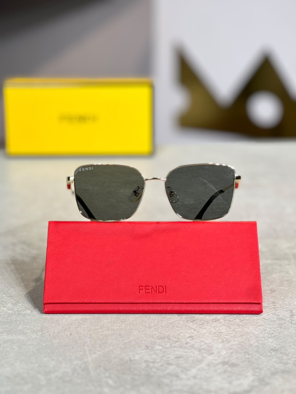 Gafas Fendi Aviador Negra