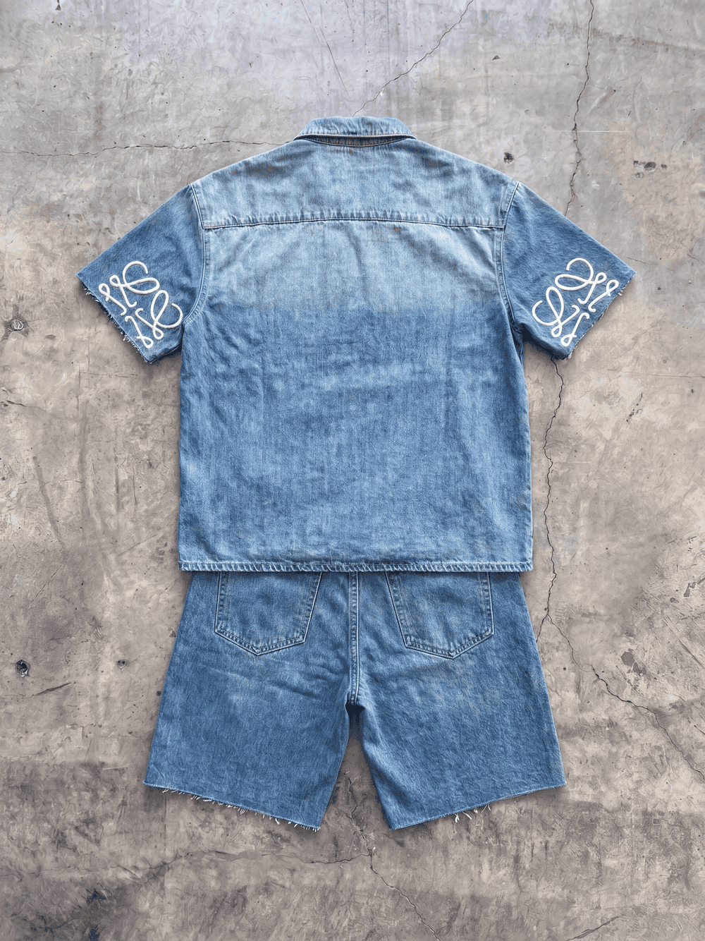 CONJUNTO LOEWE