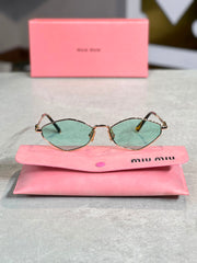 Gafas Miu Miu ovalada verde menta