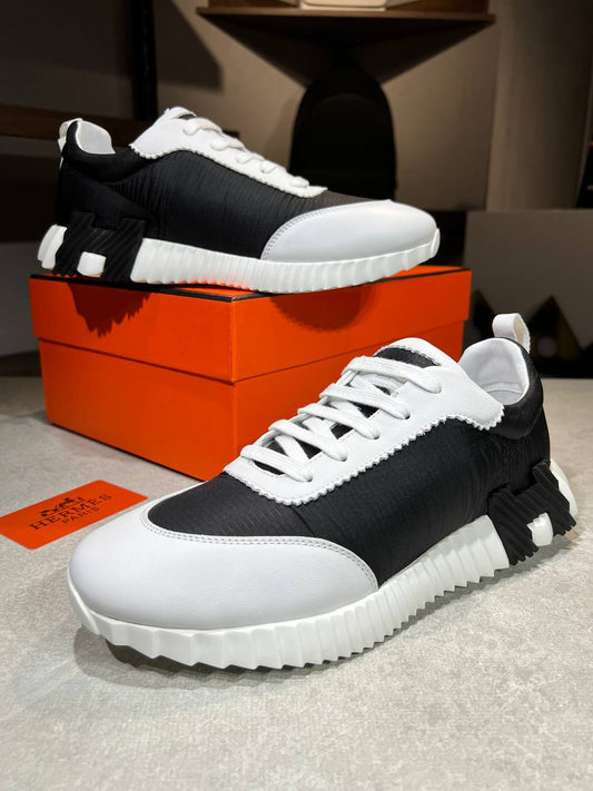 ZAPATO HRMS