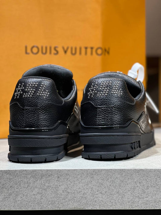 ZAPATO LV TRAINER